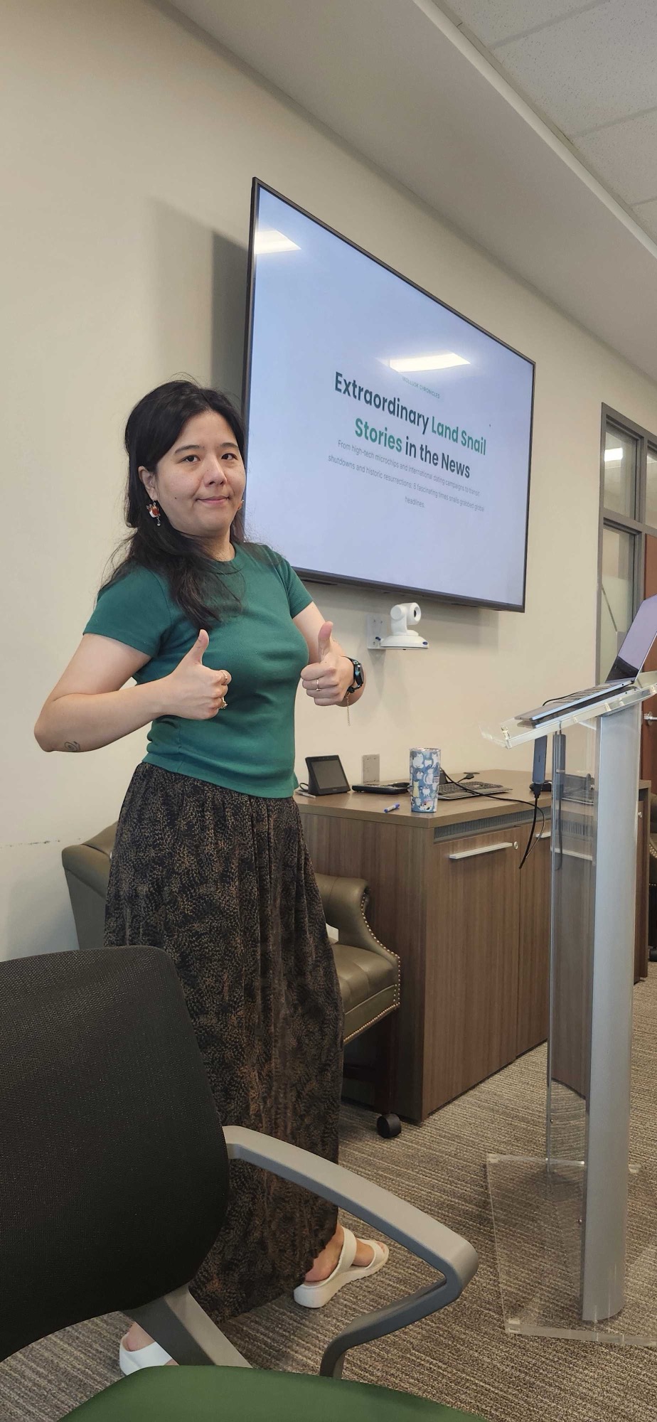 Giovanna Yumi Scorsim Omura opening her outreach activity in the CIPHER Center seminar room on September 2, 2026.